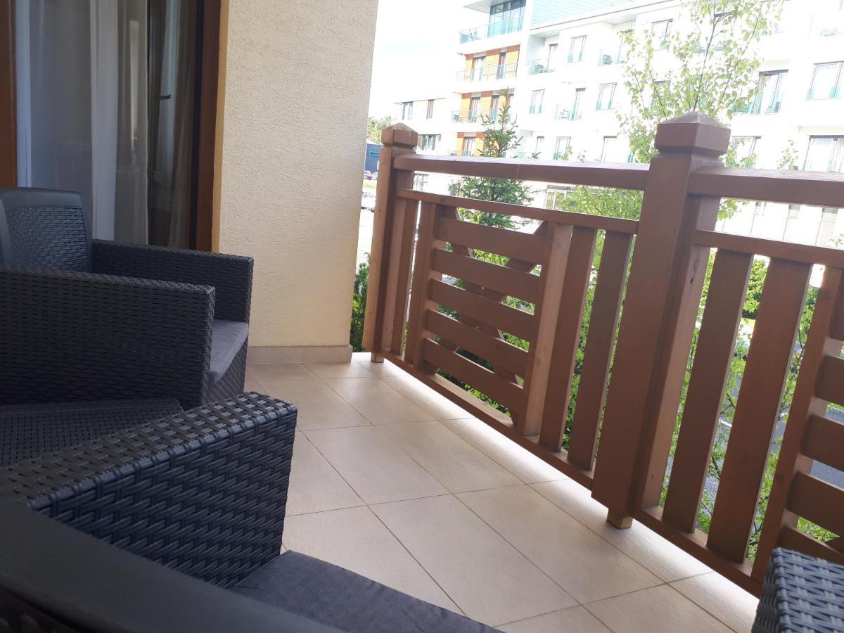 Apartman V Starej Lesnej S Balkonom Stara Lesna Luaran gambar