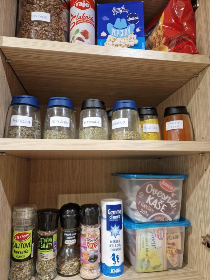 Apartman V Starej Lesnej S Balkonom Stara Lesna Luaran gambar