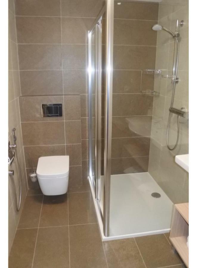 Apartman V Starej Lesnej S Balkonom Stara Lesna Luaran gambar